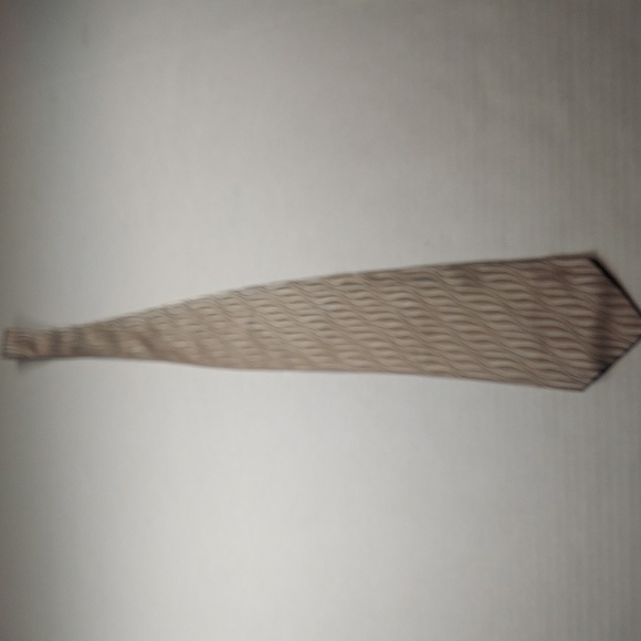 05. Matrix by Format Necktie - Picture 2 of 7